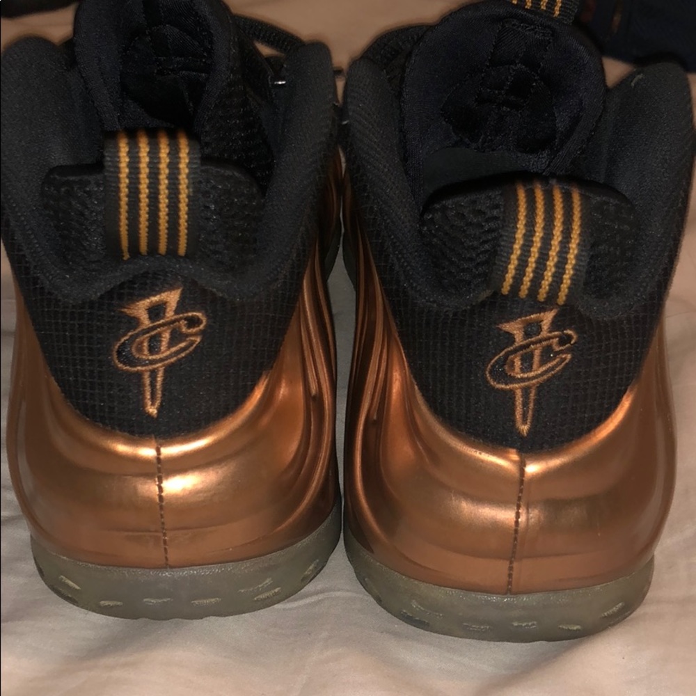 Foamposite - Picture 4 of 4